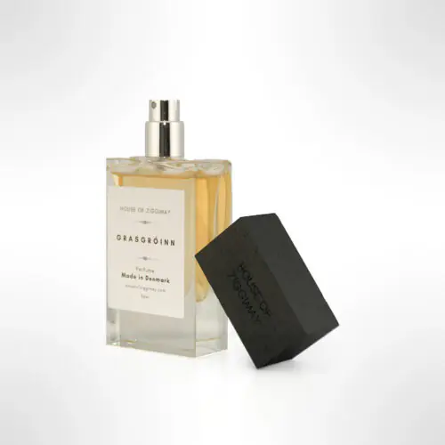 Homepage Grasgróinn perfume bottle with its cap off