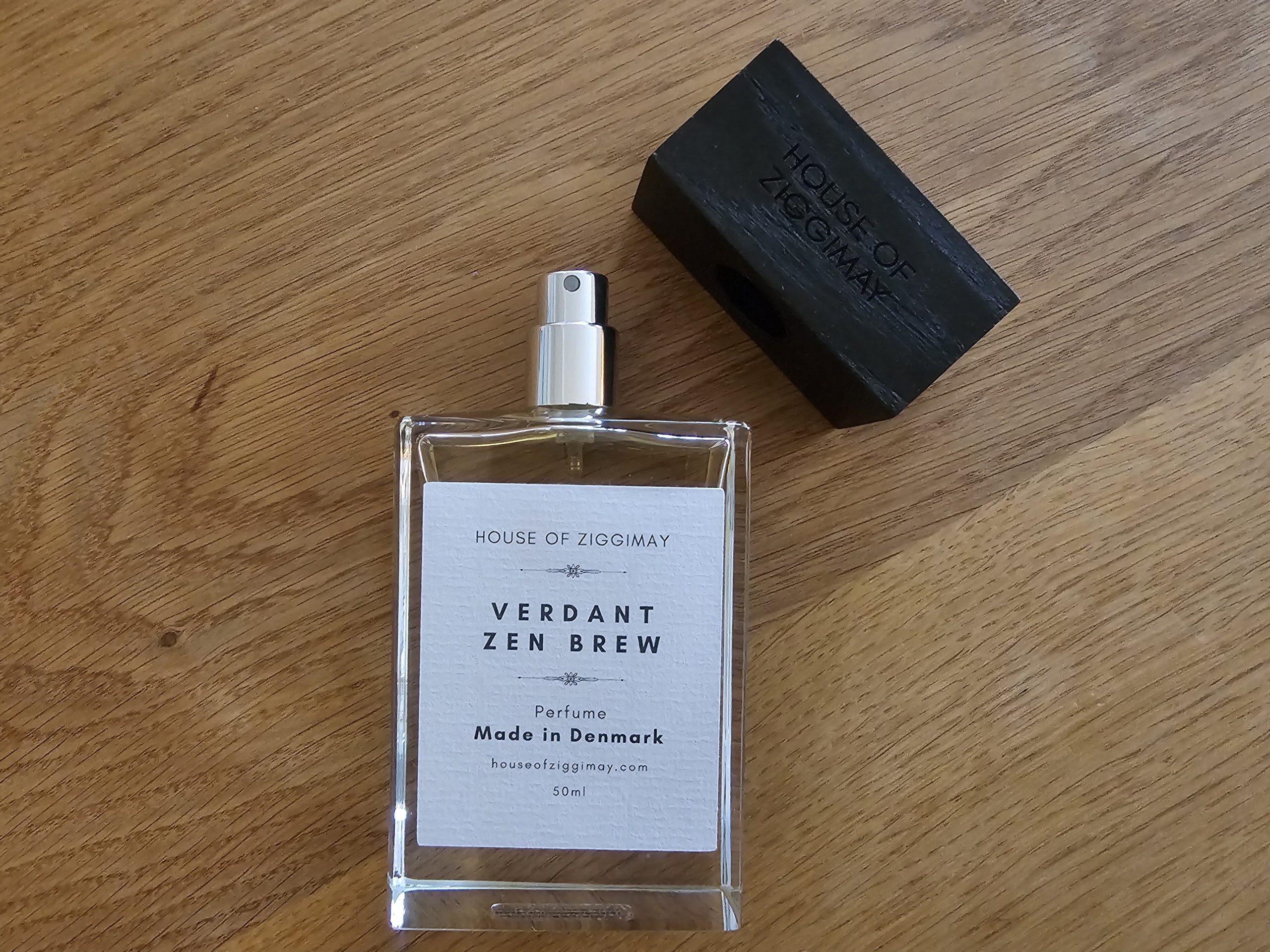 Eau de parfum, eau de toilette, extrait HOUSE OF ZIGGIMAY