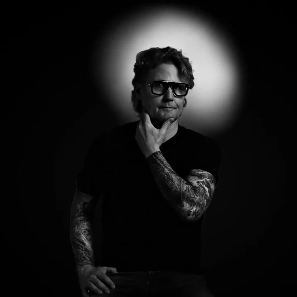 Sigurd Rossel, the perfumer behind HOUSE OF ZIGGIMAY, in a black and white portrait